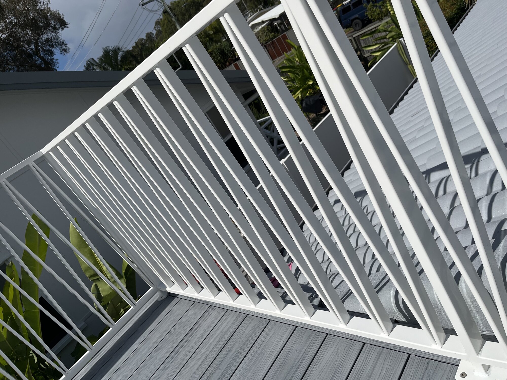 White aluminium balustrade on a Gold Coast deck